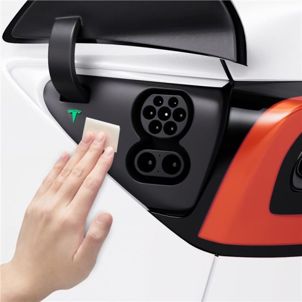 Spigen Tesla Protective Film and Wrap Set for Charge Port (EU) Carbon-Tesla Model Y/3 (ACP07595) - Image 18