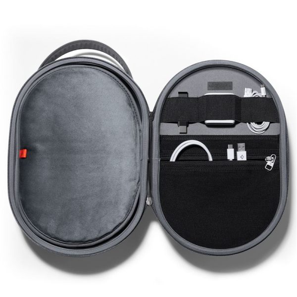 Spigen Klasden Pouch Charcoal Gray-Apple Vision Pro (AFA07240) - Image 6