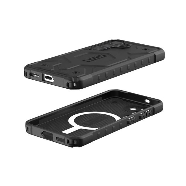 UAG Pathfinder w/ Magnet Black-Samsung Galaxy S25 (214478114040) - Image 6