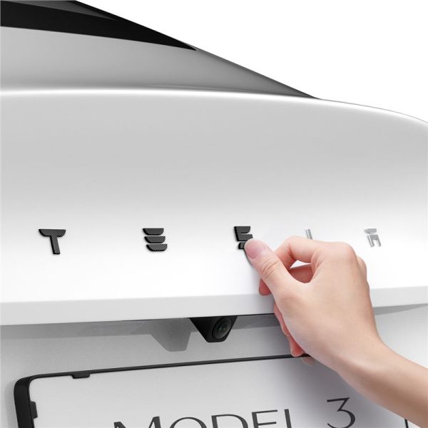 Spigen Tesla Rear Emblem Logo Full Cover carbon - Tesla Model 3 2024 (ACP08550) - Image 11