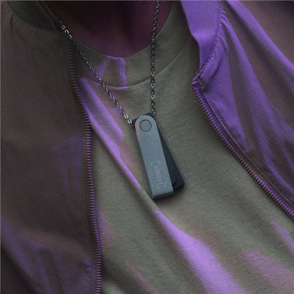 Ledger Nano S Plus Retro Gaming Crypto Hardware Wallet (LEDGERSPLUSRG) - Image 9
