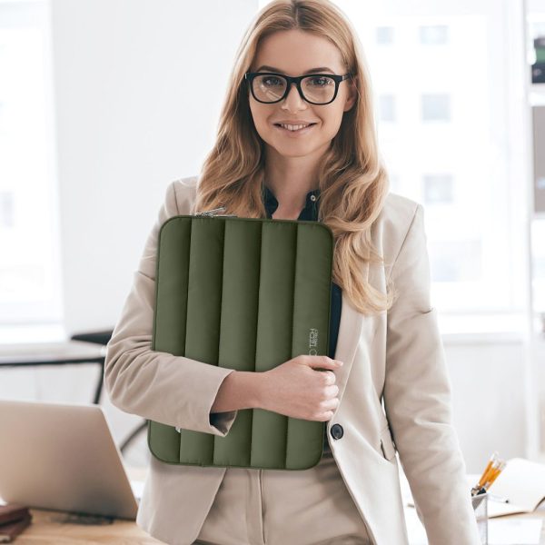 TECH-PROTECT FLUFFY LAPTOP 13-14 ARMY GREEN - Image 11