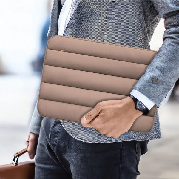 TECH-PROTECT FLUFFY LAPTOP 13-14 WALNUT - Image 13