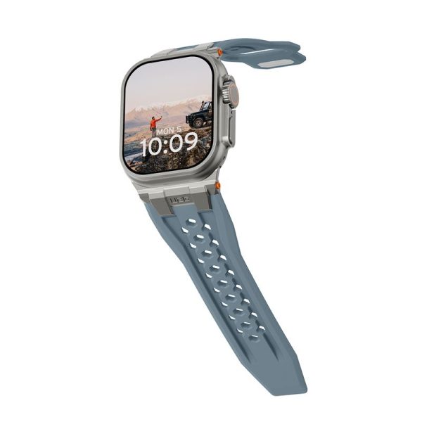 UAG Monarch Strap cloud blue/titanium-Apple Watch 44/45/46/49mm (194158114136) - Image 8