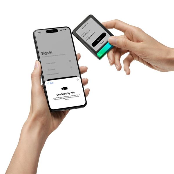 Ledger Flex Oxidate Green Crypto Hardware Wallet with Recovery Key (LEDGERFLEX-OGREEN-RK) - Image 5