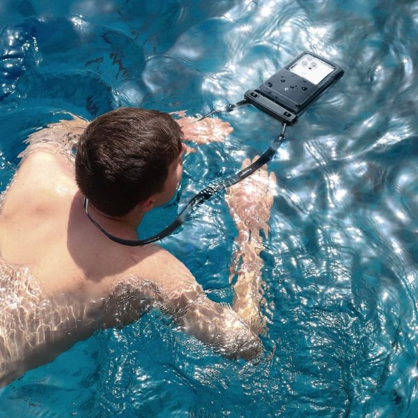 SPIGEN A611P UNIVERSAL WATERPROOF FLOAT CASE 2-PACK MATTE BLACK (ACS09348) - Image 8