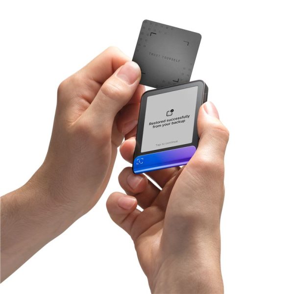 Ledger Flex Neptune Blue Crypto Hardware Wallet with Recovery Key (LEDGERFLEX-NBLUE-RK) - Image 3