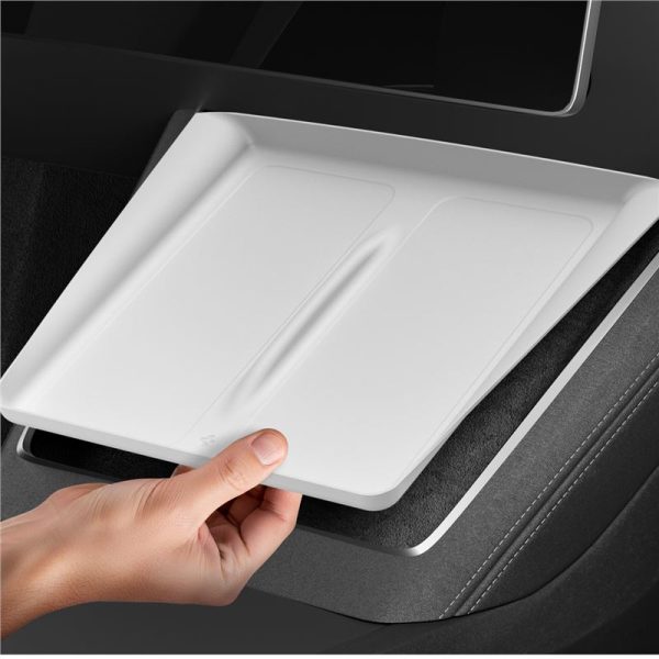 Spigen Tesla Wireless Charging Pad Cover white - Tesla model Y 2025 (ACP10032) - Image 9