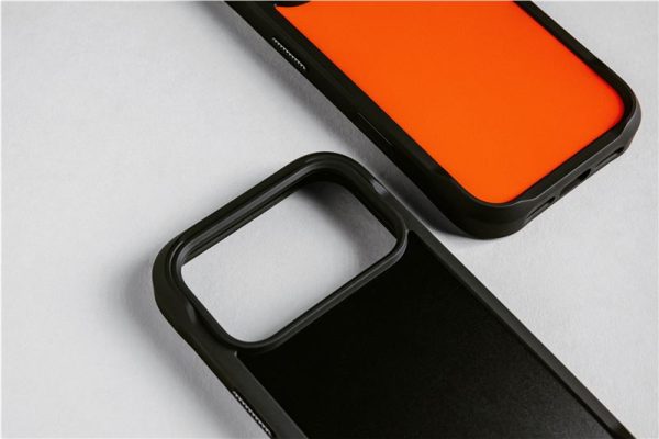 ultra orange - iPhone 17 Pro