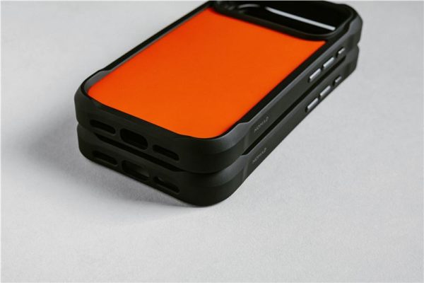 Nomad Rugged Case ultra orange-Apple iPhone 17 Pro (NM014070858) - Image 5
