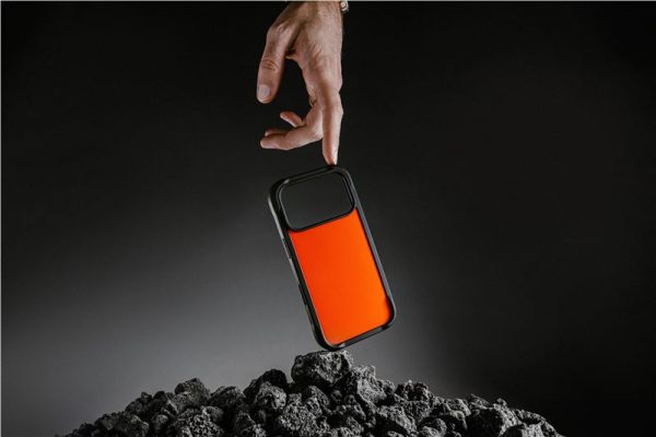 Nomad Rugged Case ultra orange-Apple iPhone 17 Pro (NM014070858) - Image 10