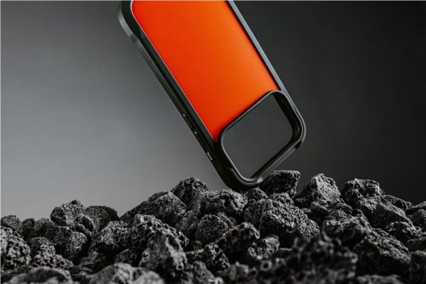 Nomad Rugged Case ultra orange-Apple iPhone 17 Pro (NM014070858) - Image 16