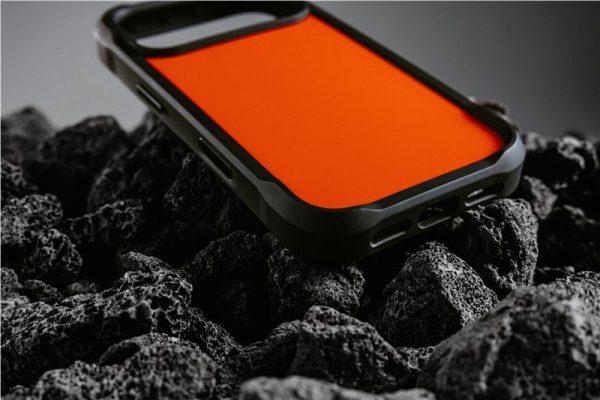 Nomad Rugged Case ultra orange-Apple iPhone 17 Pro (NM014070858) - Image 17