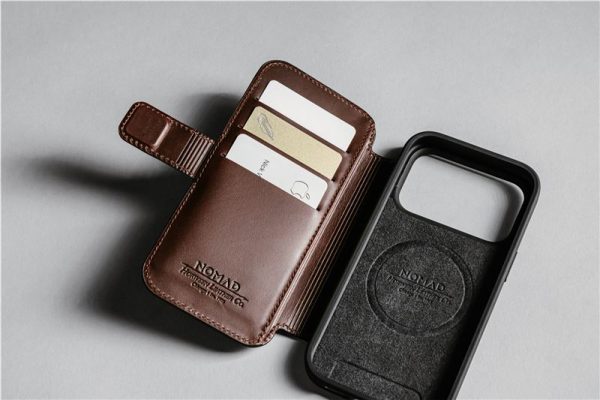 Nomad Modern Leather Folio rustic brown (Horween)-Apple iPhone 17 Pro Max (NM014100858) - Image 14