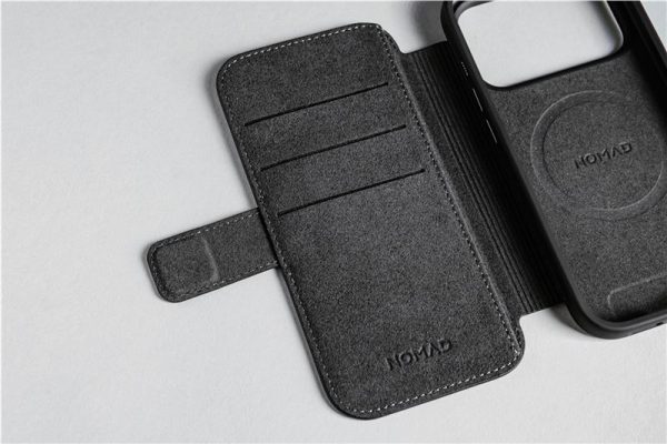 Nomad Modern Leather Folio black-Apple iPhone 17 Pro (NM014193858) - Image 12