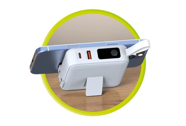 Mobile Origin Powerbank & Travel Charger Lightning/USB-C Cable MagSafe/AW/iPhone Compatible white (PBT-03L-WHT) - Image 5