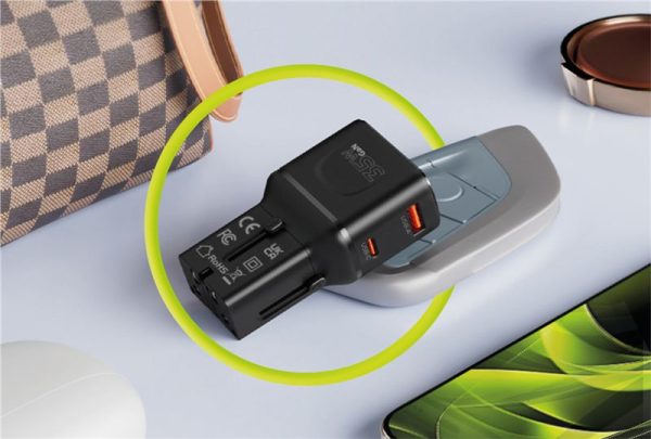 Mobile Origin 35W Travel Adapter EU/US/UK/AU PW25 black