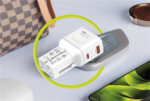 Mobile Origin 35W Travel Adapter EU/US/UK/AU PW25 white