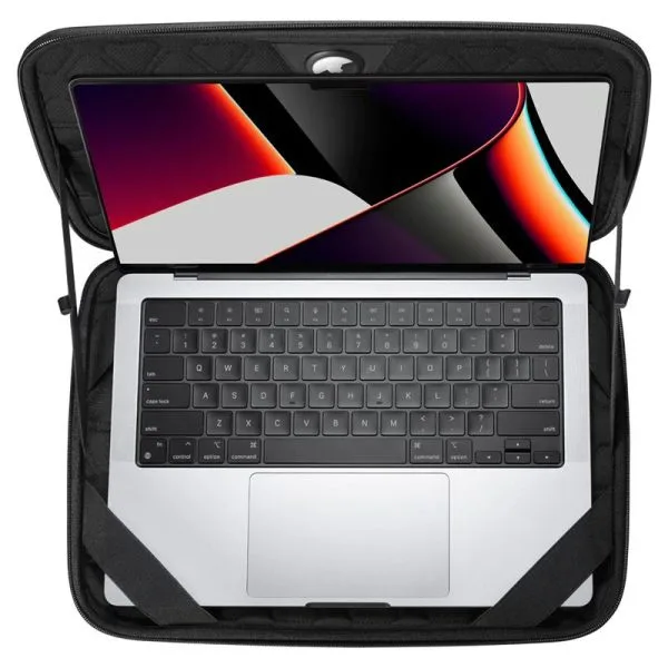 Spigen Rugged Armor Pro black - MacBook Pro 14" M5 2025/M4 2024/M3 2023/M2 2023/M1 2021