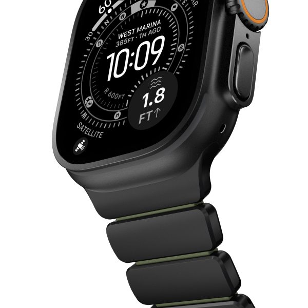 Nomad Stratos Band Black Titanium Forest Green FKM AW 45/46/49mm