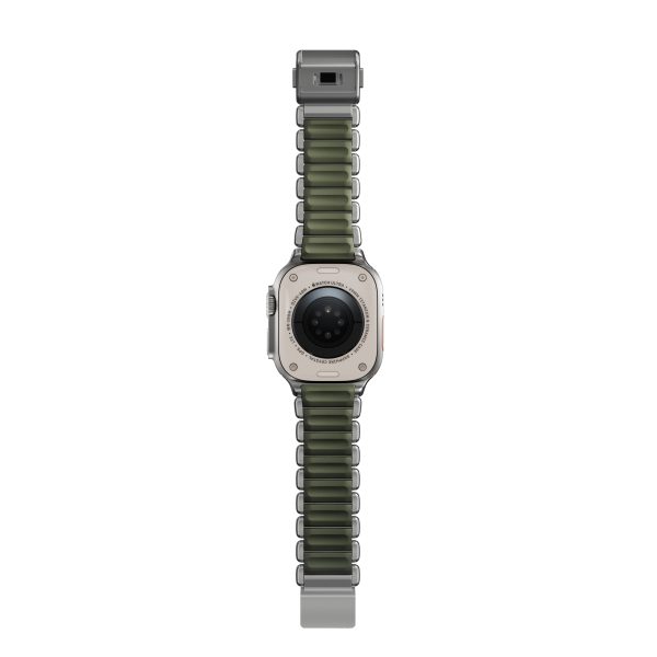 Nomad Stratos Band Natural Titanium Forest Green FKM AW 45/46/49mm