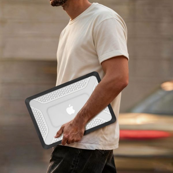Θήκη MacBook Neo 13 2026 Tech-Protect Kevlar Pro Matte Black / Clear - Image 9
