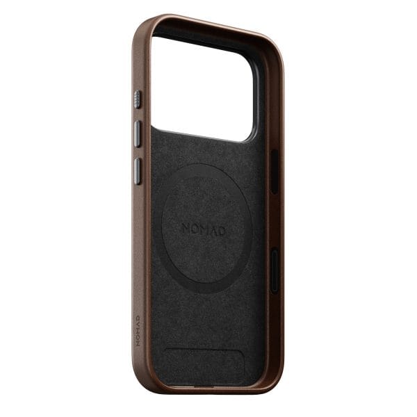 Nomad Traditional Leather Case brown - iPhone 18 Pro/17 Pro