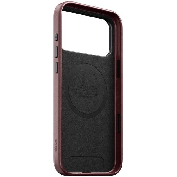 Nomad Traditional Leather Case burgundy (Horween) - iPhone 18 Pro Max/17 Pro Max