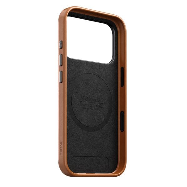 Nomad Traditional Leather Case saddle (Horween) - iPhone 18 Pro/17 Pro