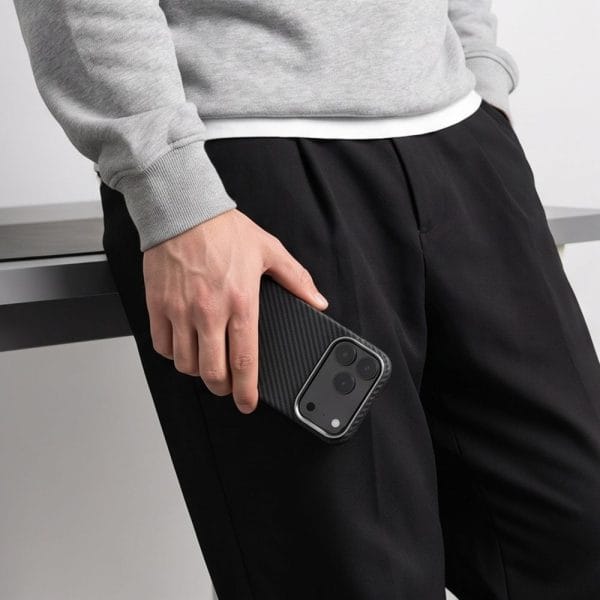 Θήκη iPhone 18 Pro Max / 17 Pro Max Tech-Protect Ion Carbon MagSafe Black/Silver - Image 6