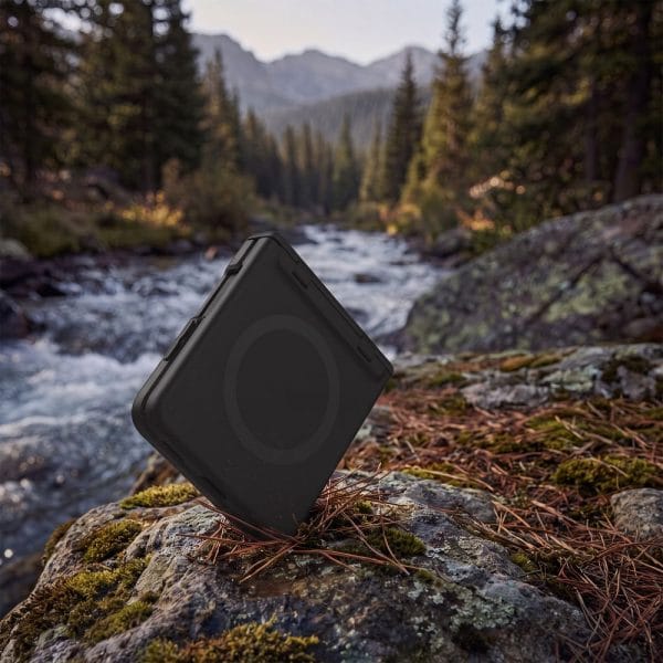 Θήκη Samsung Galaxy Z Flip 8 Tech-Protect Kevlar Aura MagSafe Black - Image 6
