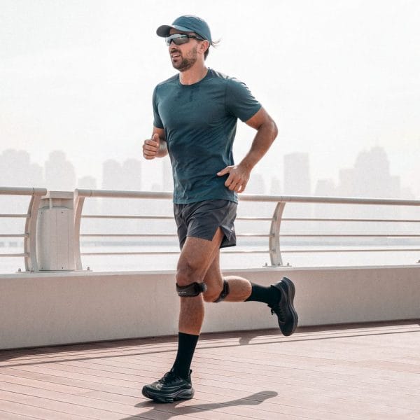 Επιγονατιδικό Λουράκι Spigen A730 Dynamic Shield Running Knee Strap Black - Image 9